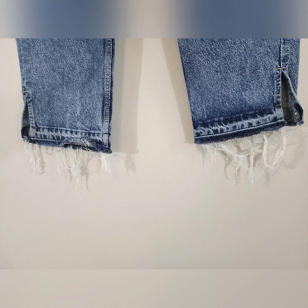 Free People We The Free Lita Distressed High Rise‎ Jeans 30 Light Wash Raw Hem